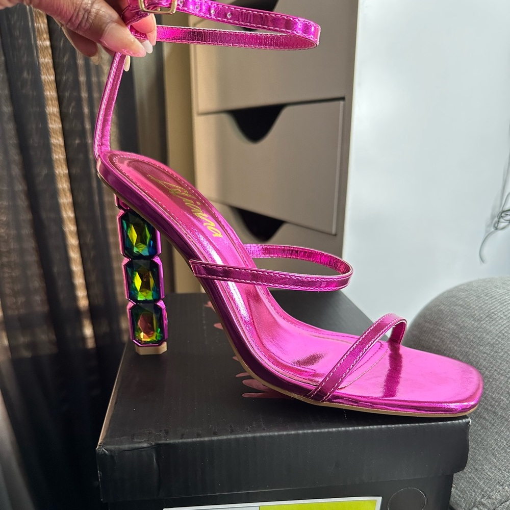 Liliana 7.5 pink